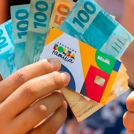 Imagem do Grupo de Whatsapp 🇧🇷:𝐁𝐨𝐥𝐬𝐚 𝐟𝐚𝐦𝐢𝐥𝐢𝐚 2025🤝
