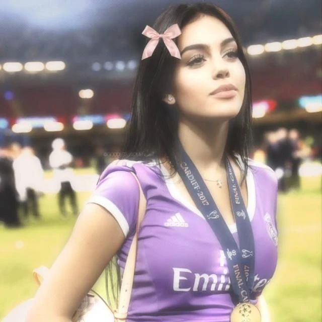 Imagem do Grupo de Whatsapp ᗩᗰIᔕTᗩᗪ OᑎᒪIᑎE🌴😝