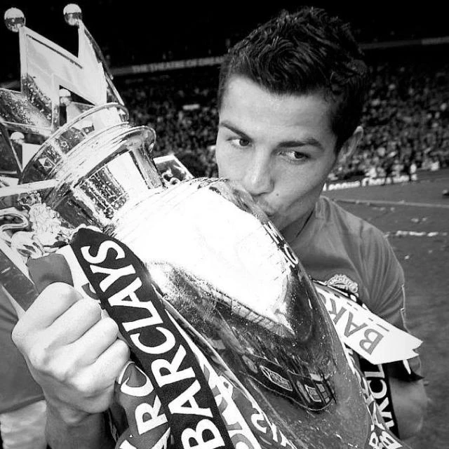 Imagem do Grupo de Whatsapp pogues☀️🌊🌴