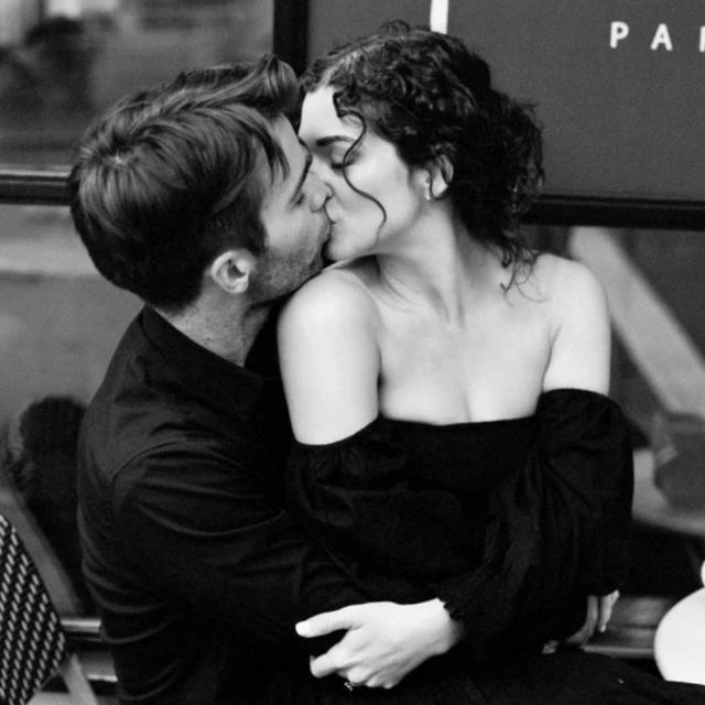 Imagem do Grupo de Whatsapp ༒⑅⃝ঔৣ🔥VALE DO AMOR᭄༒⑅⃝ঔৣ🔥