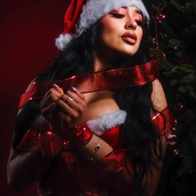 Imagem do Grupo de Whatsapp 🎄⃢⃟⃝🎅🏼𝐋𝜵 𝐋𝜵🔥𝐆𝜵𝐍𝐆🎅🏼⃢⃟⃝🎄